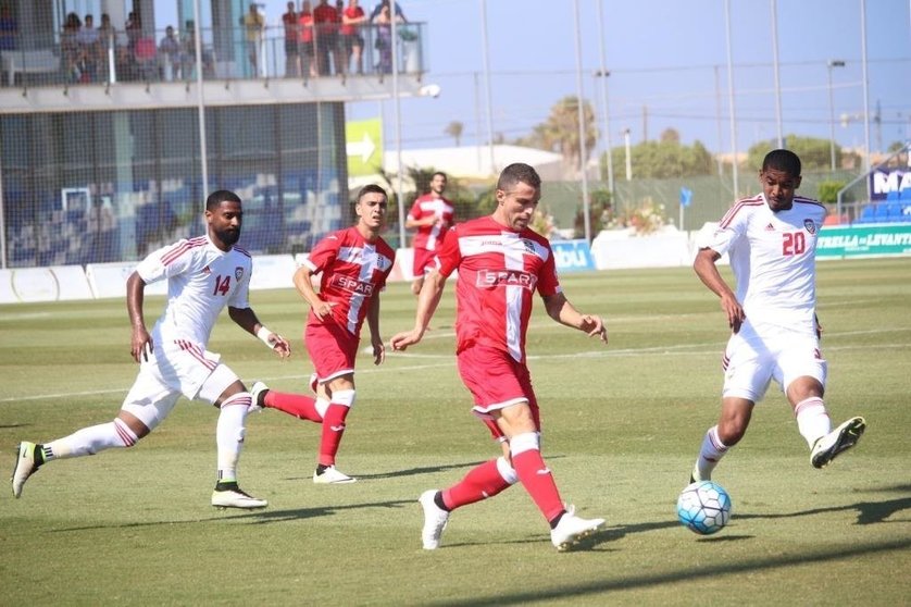 Cartagena y la selección de Emiratos Árabes empatan 1-1 en Pinatar Arena
