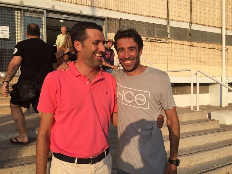 Falcón y Mariano Sánchez antes de empezar el partido en el Cartagonova/SCT