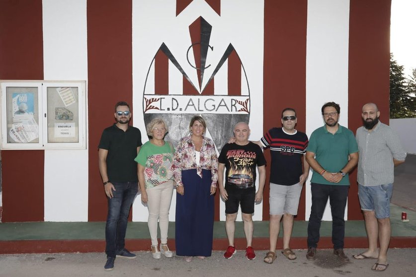 El Algar rinde homenaje a Andrés Noguera en el encuentro disputado contra la Deportiva Minerva