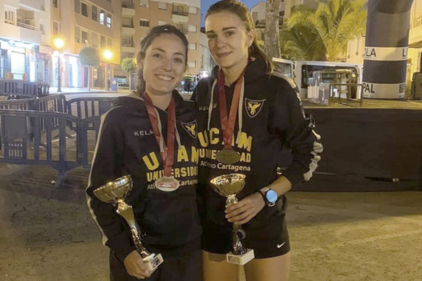 Marta Meroño y Ana Faucon Campeonas regionales de la Milla