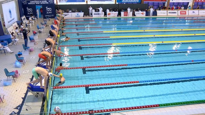 El equipo cartagenero debuta en la élite de la Primera División de natación